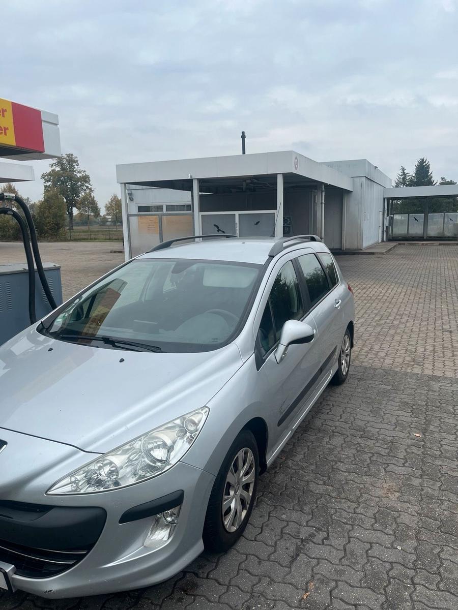 Peugeot 308 2011 — photo 7