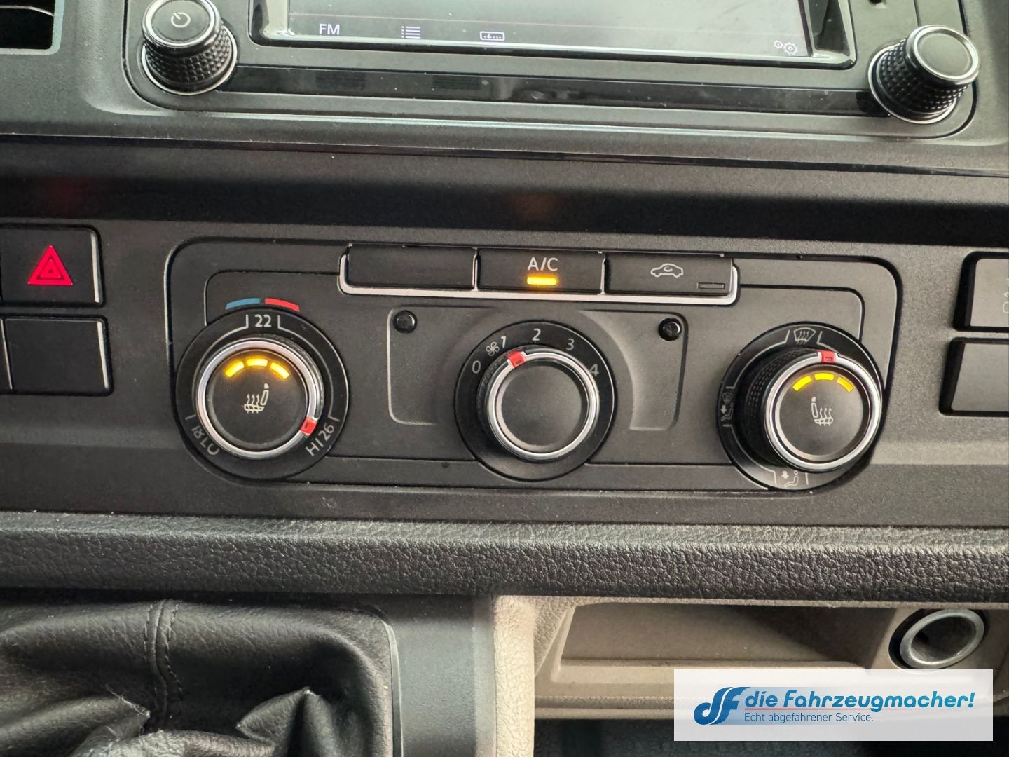Fahrzeugabbildung Volkswagen Transporter T6 Kasten lang 4Motion StandHZG Navi