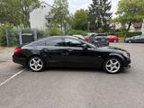 Mercedes-Benz CLS 350 BlueEFFICIENCY - - Mercedes-Benz CLS 350: Coupe