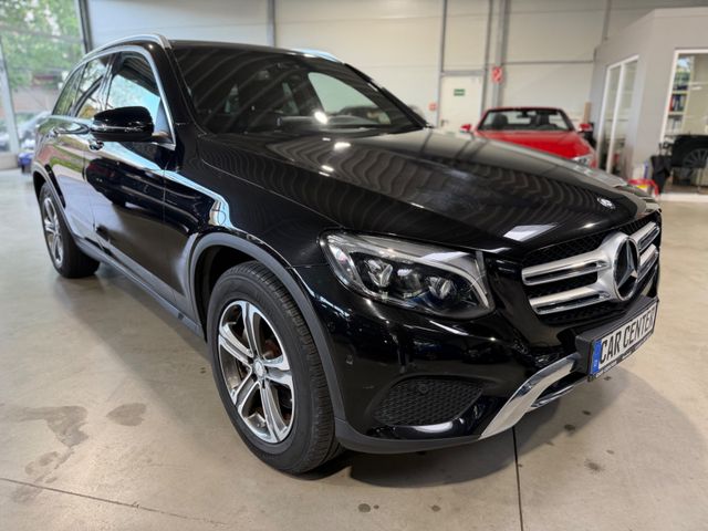 MERCEDES-BENZ GLC 250 4Matic Navi|LED|StHZ|Teilleder|PDC|Pano