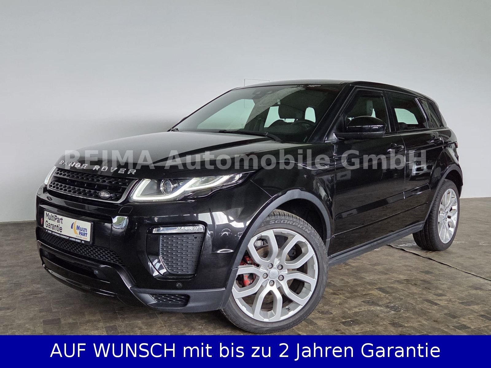 Fahrzeugabbildung Land Rover Range Rover Evoque 2,0D SE, Navi, Xenon, 20" Alu