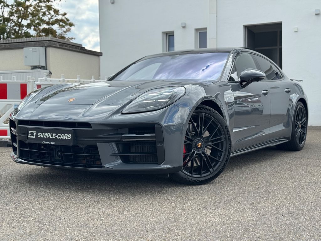 Image of Porsche Panamera