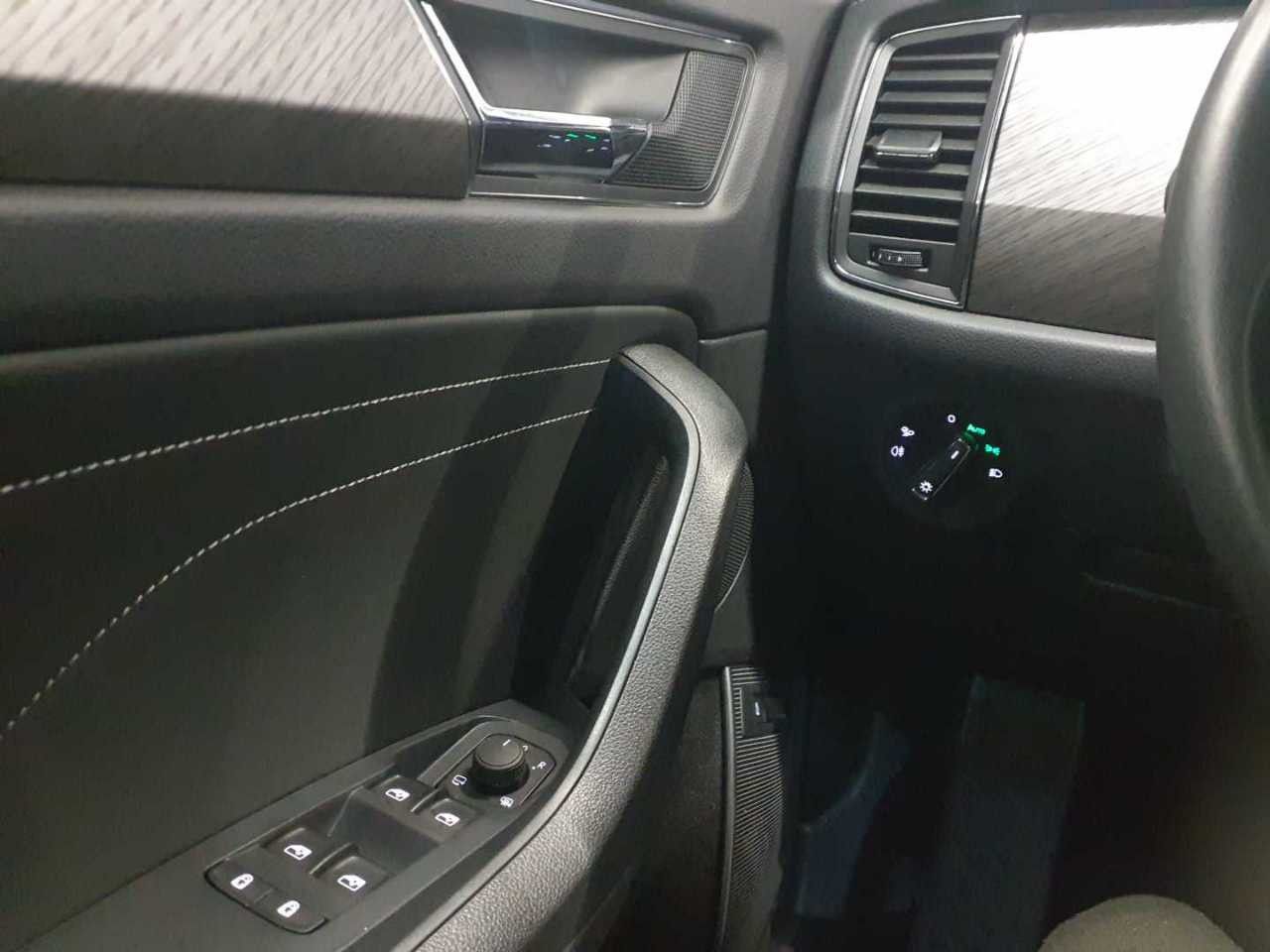 Fahrzeugabbildung SKODA Kodiaq 2.0 TDI DSG 4x4 °ACC°AHK°MEMO°STANDHZG°8F