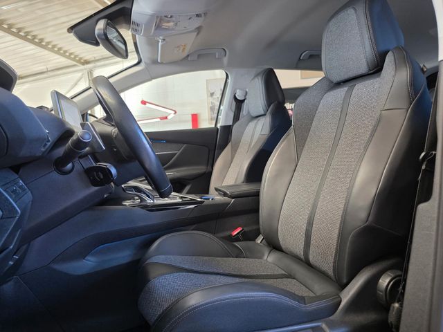PEUGEOT 3008 — Foto 15