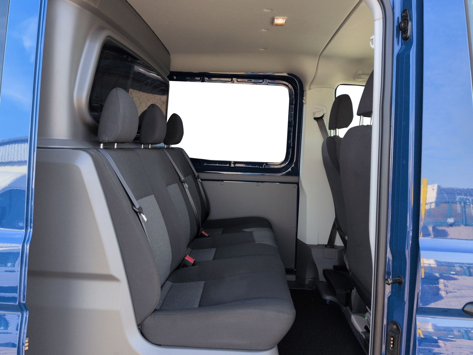 Crafter 35 Kasten Plus Mixto AHK+STHZ+Navi+LED+