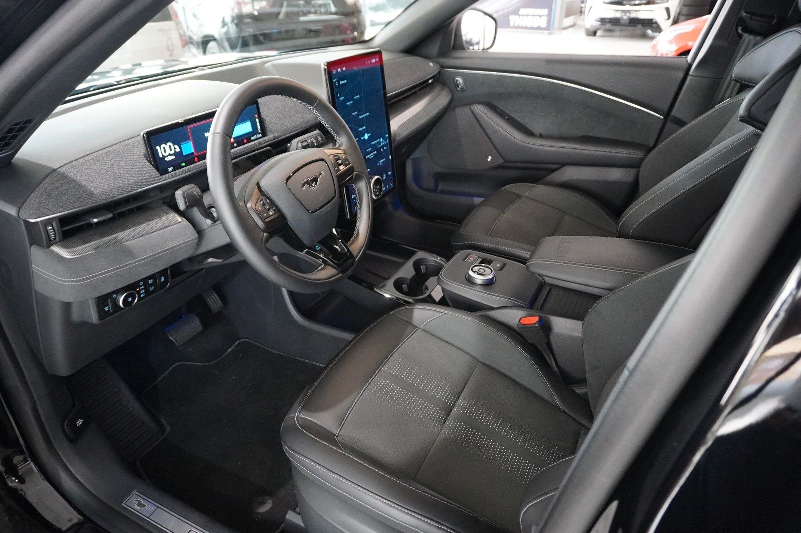 Fahrzeugabbildung Ford Mustang Mach-E GT AWD 99KWH NAVI/360°/B&O/PANO.