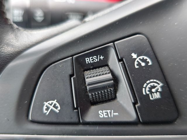 Opel Adam Rocks*SHZ*LHZ*Alu*Klima*AndroidAuto*