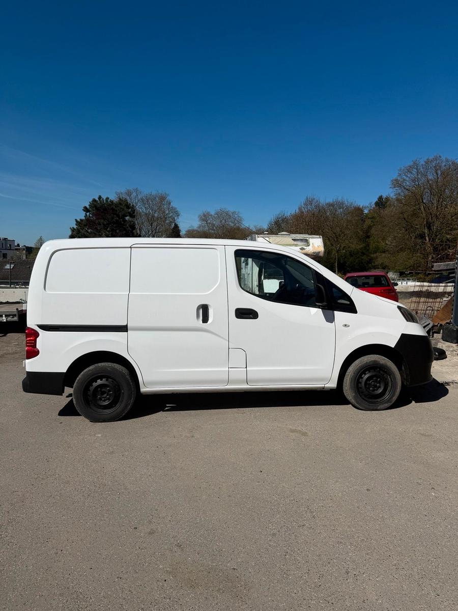 Nissan NV200 2014 — photo 7