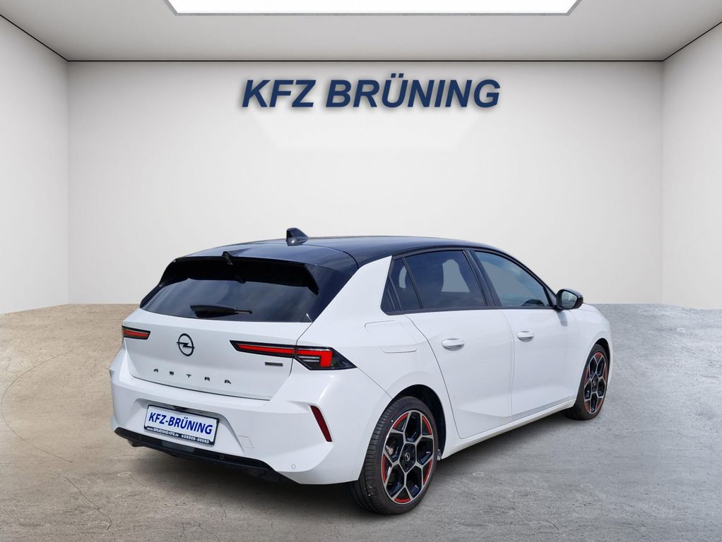 Opel Astra — fotografia 3