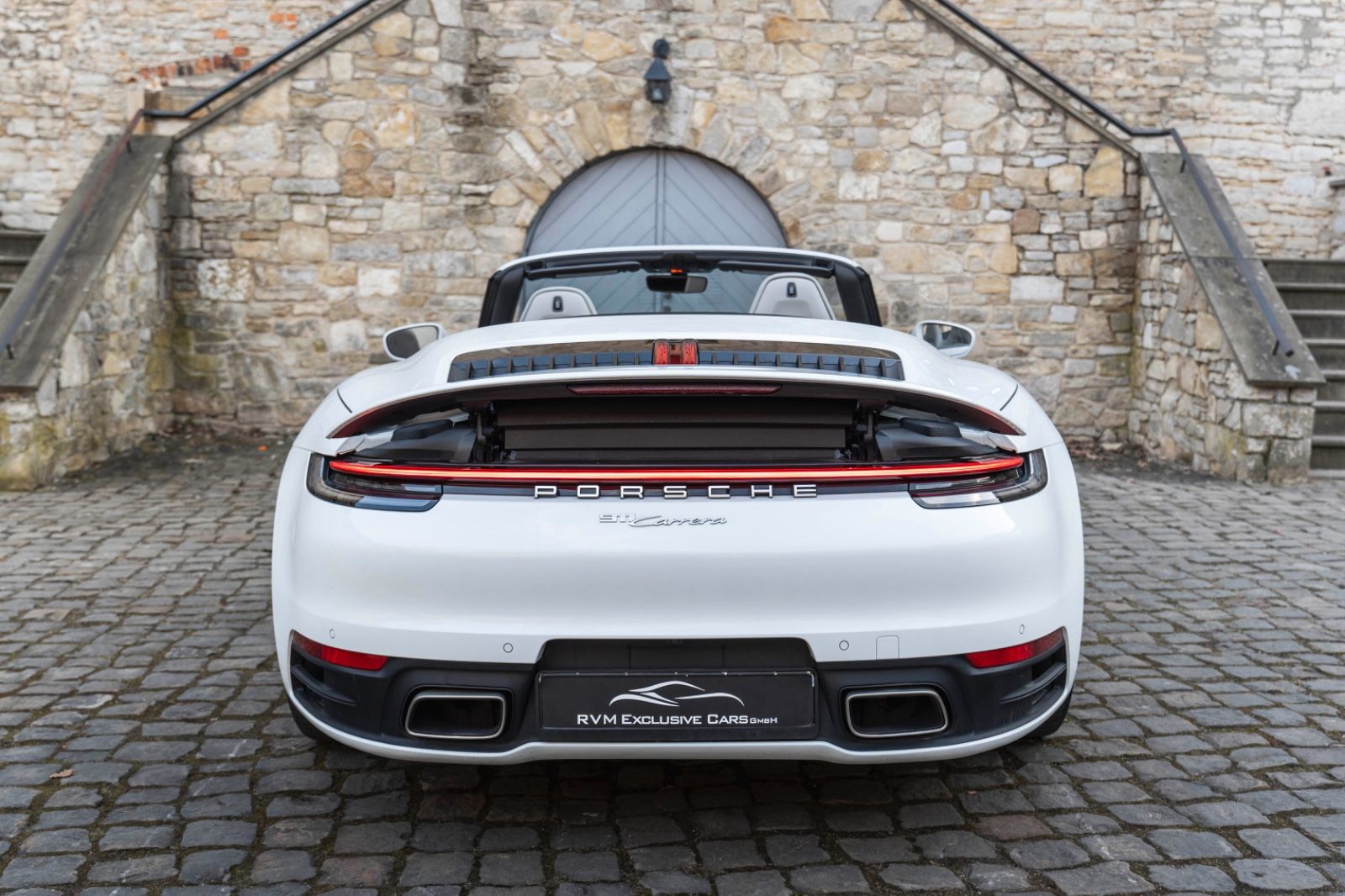 Fahrzeugabbildung Porsche 911 Carrera Cabrio PASM 360° BOSE TOTW NAV PDK