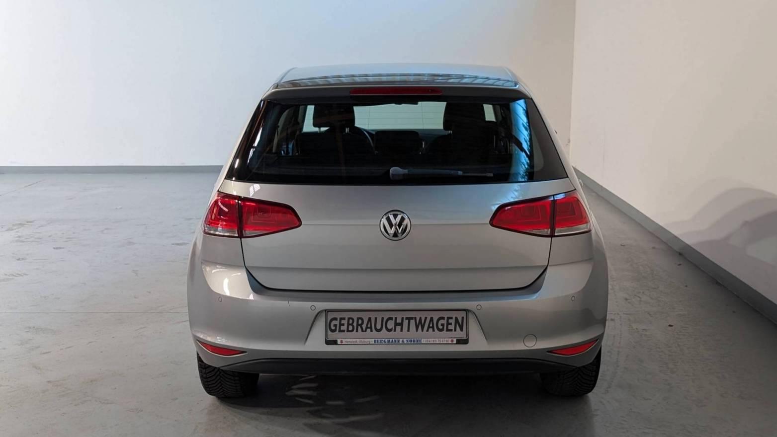 Volkswagen GOLF VII 1.2 TSI Trendline/Klima/PDC/Allwetter/