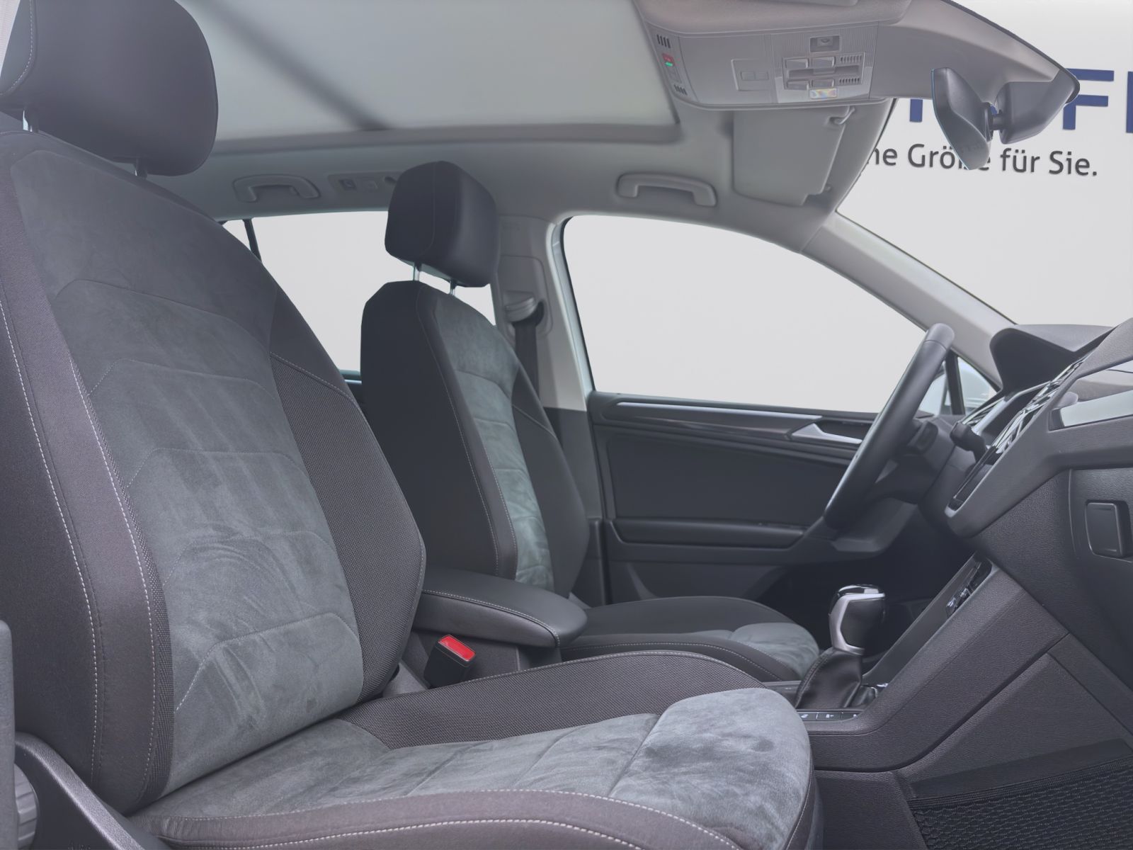 Volkswagen Tiguan - Bild 17