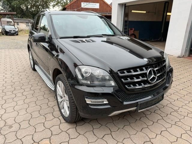 Mercedes-Benz ML 350  4MATIC Grand Edition