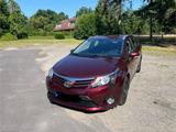 Toyota Avensis Kombi 1.8 Automatik | Top-Zustand | Navi - Toyota Avensis Gebrauchtwagen in Hamburg
