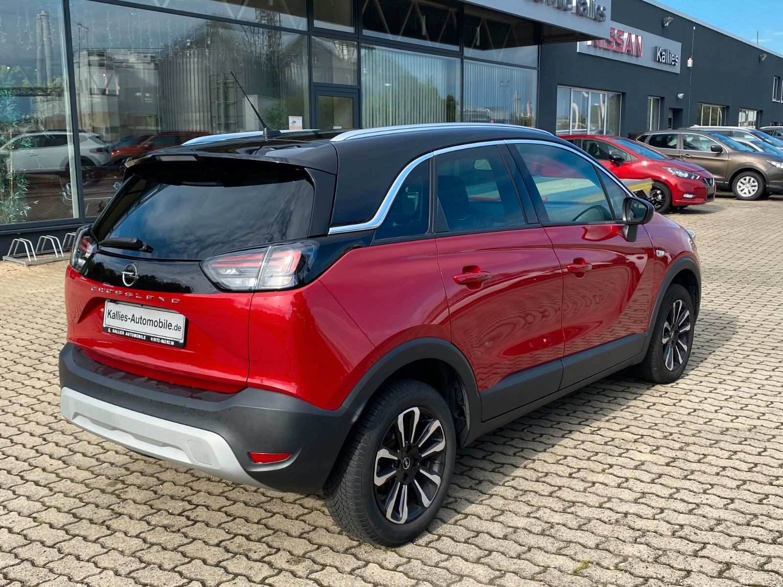 Fahrzeugabbildung Opel Crossland Elegance Klimaaut. Kamera PDC