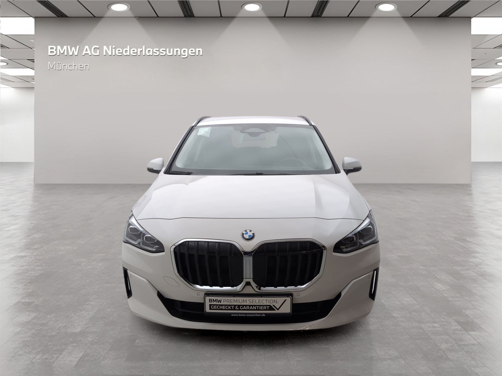 BMW 220 Active Tourer - Bild 4