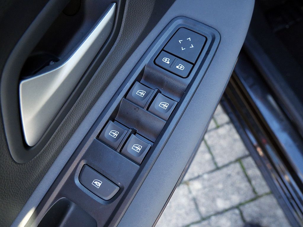 Fahrzeugabbildung Dacia Sandero Stepway Extreme TCe 110