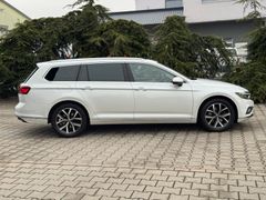 VW Passat Variant 2.0 TDI DSG Elegance