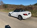 Mercedes-Benz SLC 300 RedArt Edition Autom. RedArt Edition - Mercedes-Benz SLC 300 Benziner Gebrauchtwagen