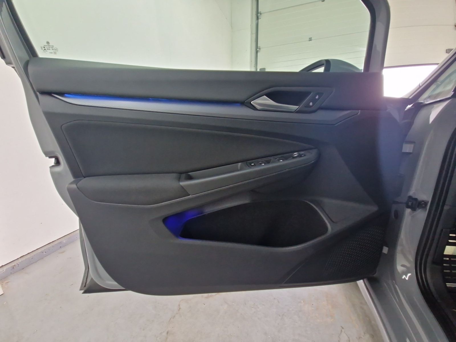 VW Golf VIII 2.0 TDI Active Automatik – Bild 28