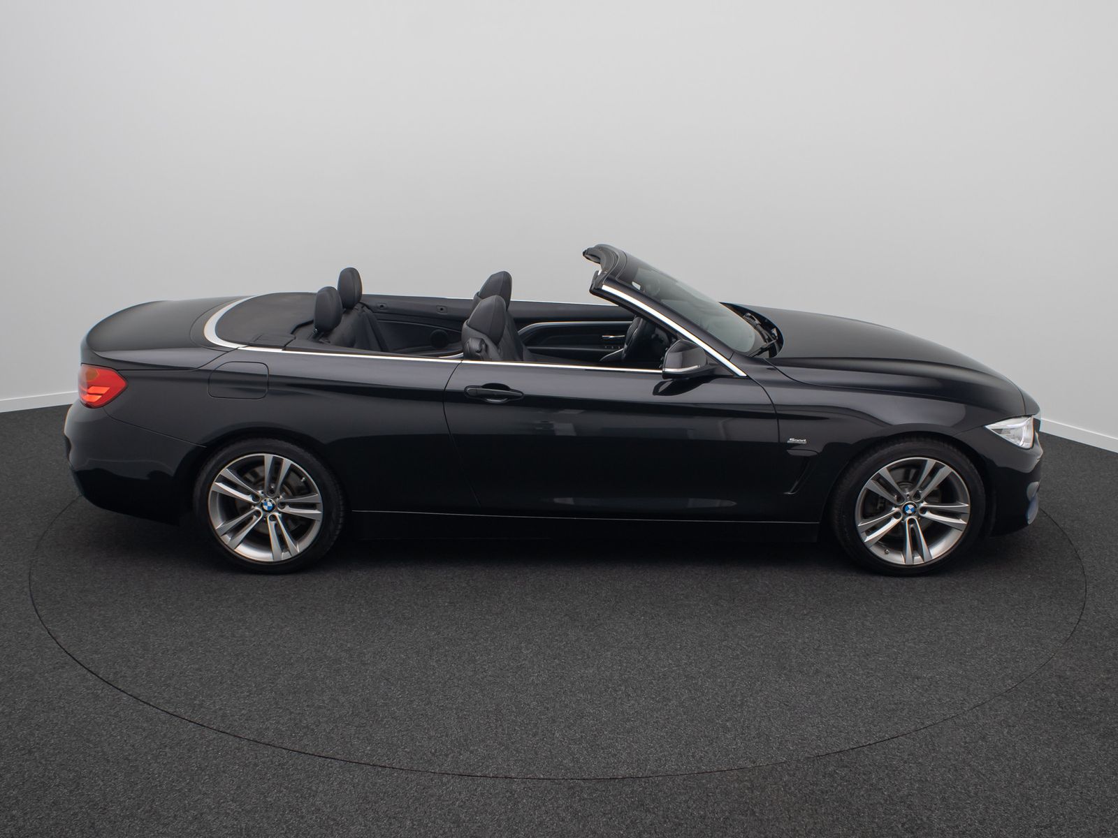 Fahrzeugabbildung BMW 430d Cabrio Sport Line Alarm HUD BiXenon Komfort