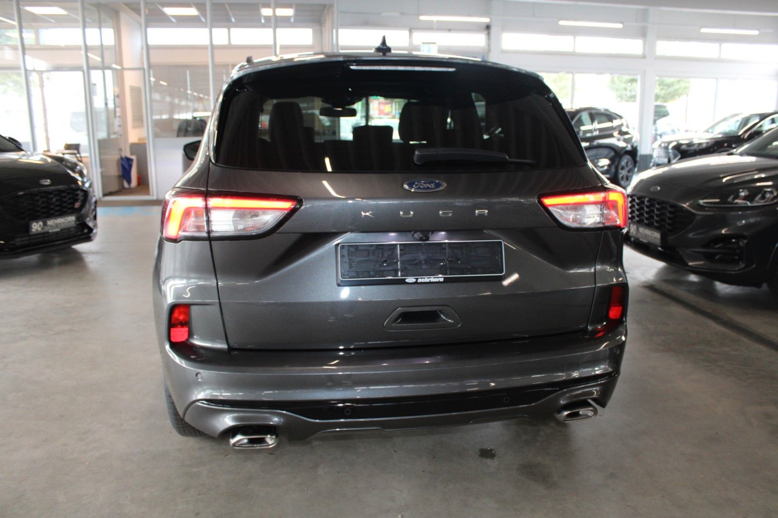 Fahrzeugabbildung Ford Kuga ST-Line X LED B&O HUD ACC WinterPaket Panod
