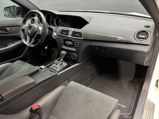 R.W. Exclusive Cars