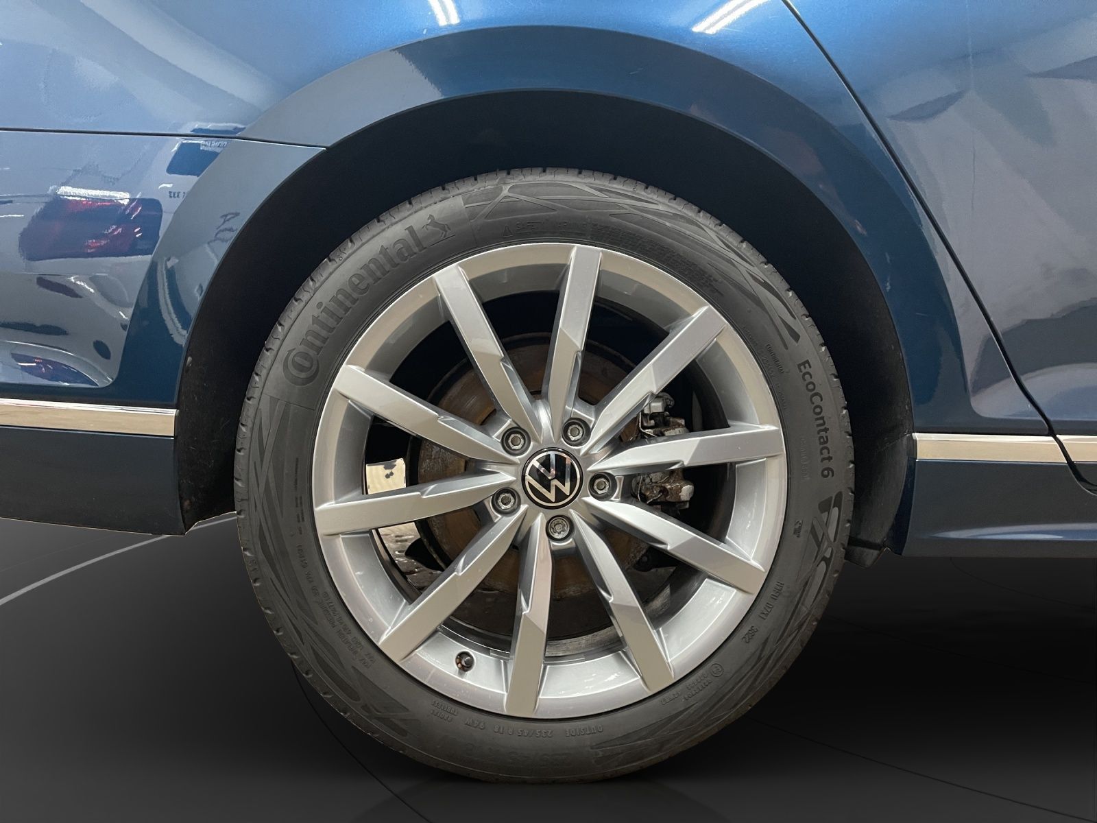 Volkswagen Passat Variant - Bild 16
