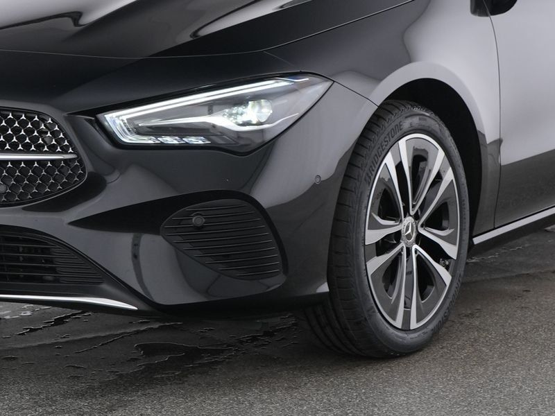 Fahrzeugabbildung Mercedes-Benz CLA 200 Progressive Line *LED*Kamera*CarPlay*SHZ