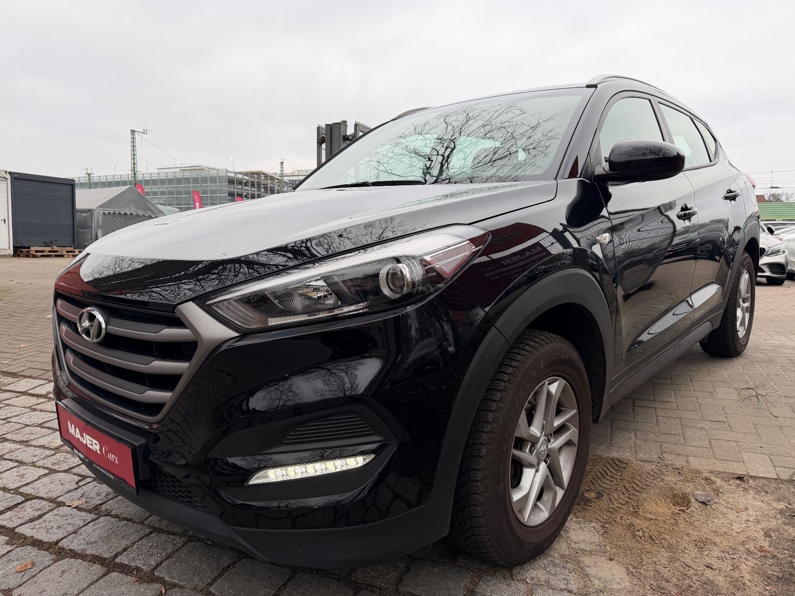 Fahrzeugabbildung Hyundai Tucson 1.6 GDI*KAMERA*NAVI*PDC*SITZHEIZ*PDC*ALU