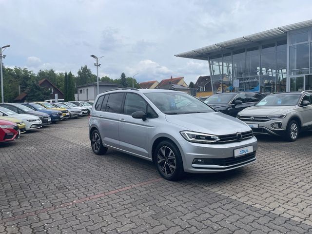 Touran Highline TSi DSG Navi Matrix Kamera