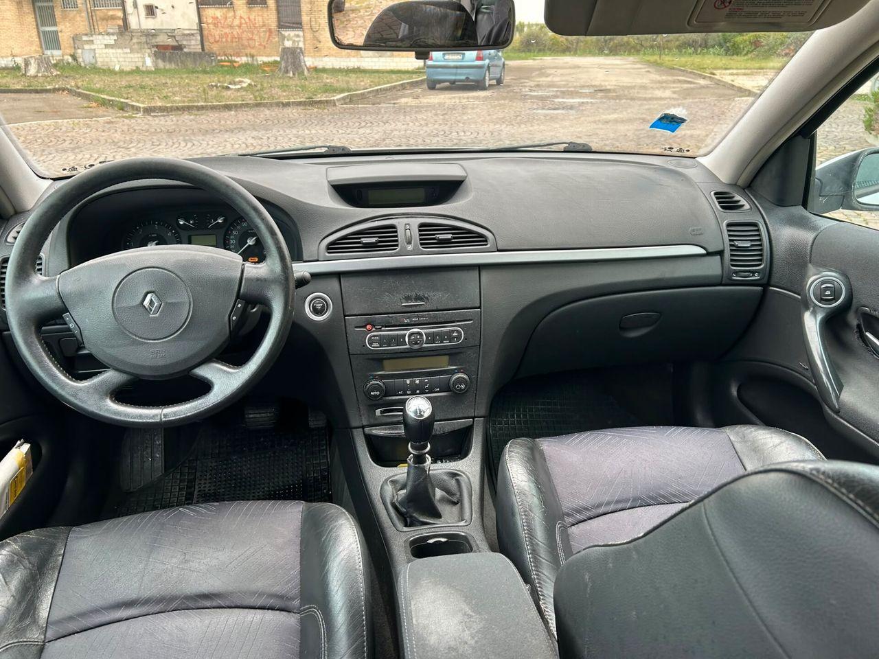 Renault Laguna 2006 — photo 9