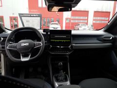 Fahrzeugabbildung Duster III TCe 130 Journey 4x4 1.2 Mild-Hybrid E