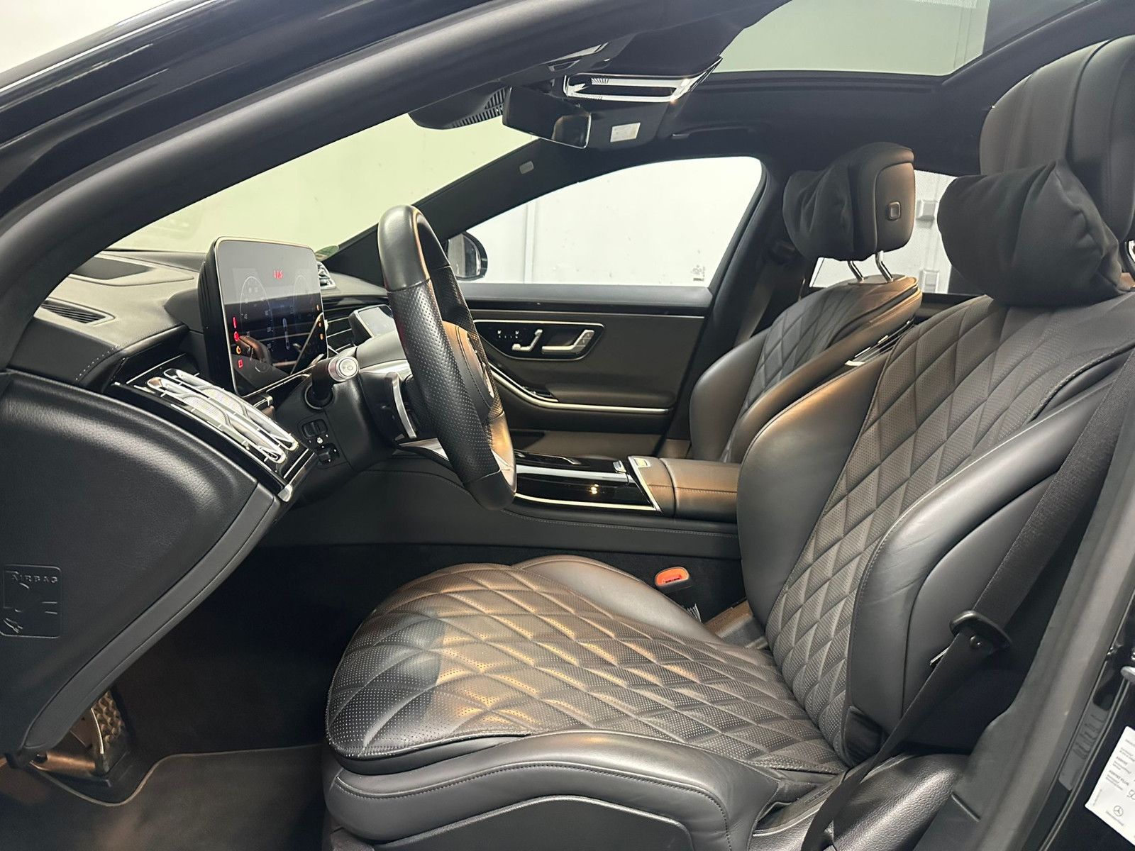 Fahrzeugabbildung Mercedes-Benz S 580 e 4MATIC*AMG-LINE*HEADUP*PANORAMA*