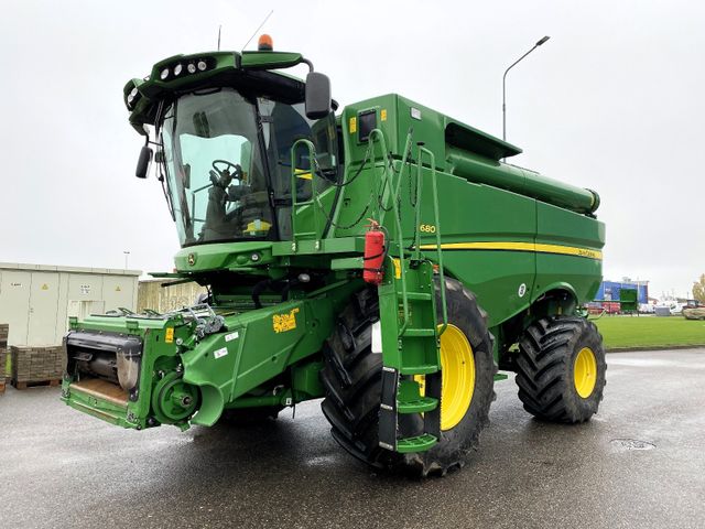 John Deere S680i     9.15m  4x4