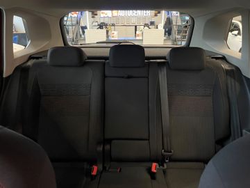 MYAUTOCENTER – Gebraucht- und Jahreswagen mit Werkstattservice in Pfaffenhofen Volkswagen Tiguan Sound BMTStart-Stopp 4Motion *AHK*Klima*