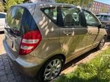 Mercedes-Benz Mercedes Benz A180 CDI Gold/Beige - Mercedes-Benz A 180 aus 2004