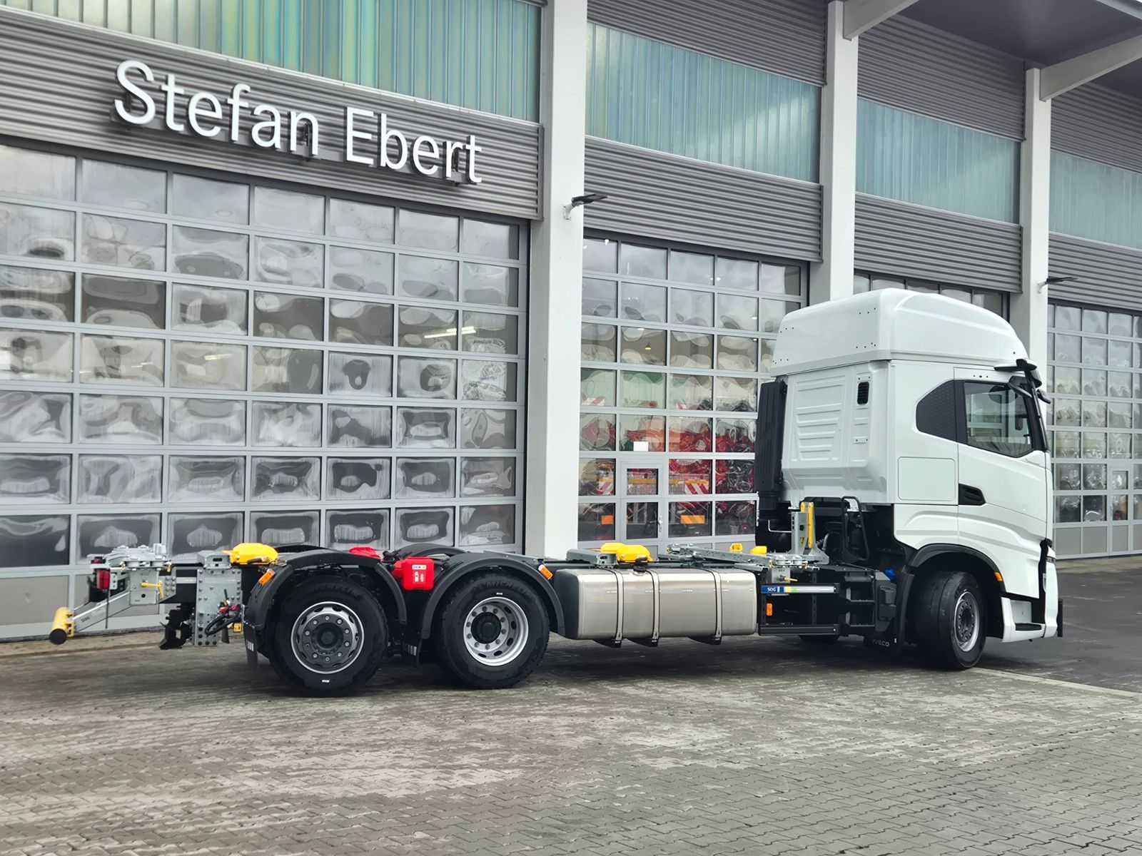 Fahrzeugabbildung Iveco AS260S58Y/FS CM 6x2 BDF-Multiwechsler