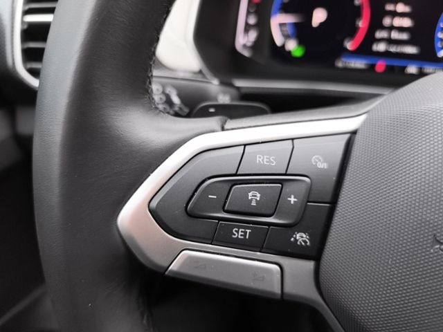 Fahrzeugabbildung Volkswagen T-Cross 1.0 TSI OPF DSG Style LED ACC NAVI