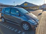 Mercedes-Benz A 160 AHK SHZ Start Stop Xenon Schekheft 90TKM - Mercedes-Benz A 160 in Hannover