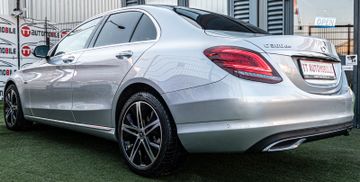 Fahrzeugabbildung Mercedes-Benz C 300de 9G-TRONIC AVANTGARDE LED|KAMERA|KEYLES