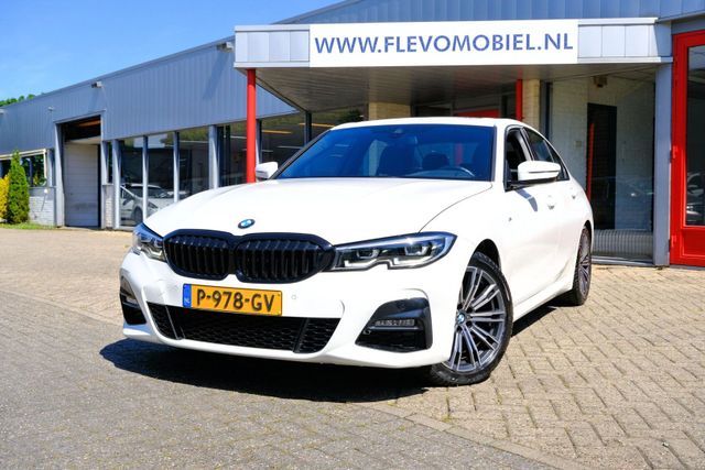 BMW 318 3-serie 318i M Sport Aut. Navi|Leder-Alcanta
