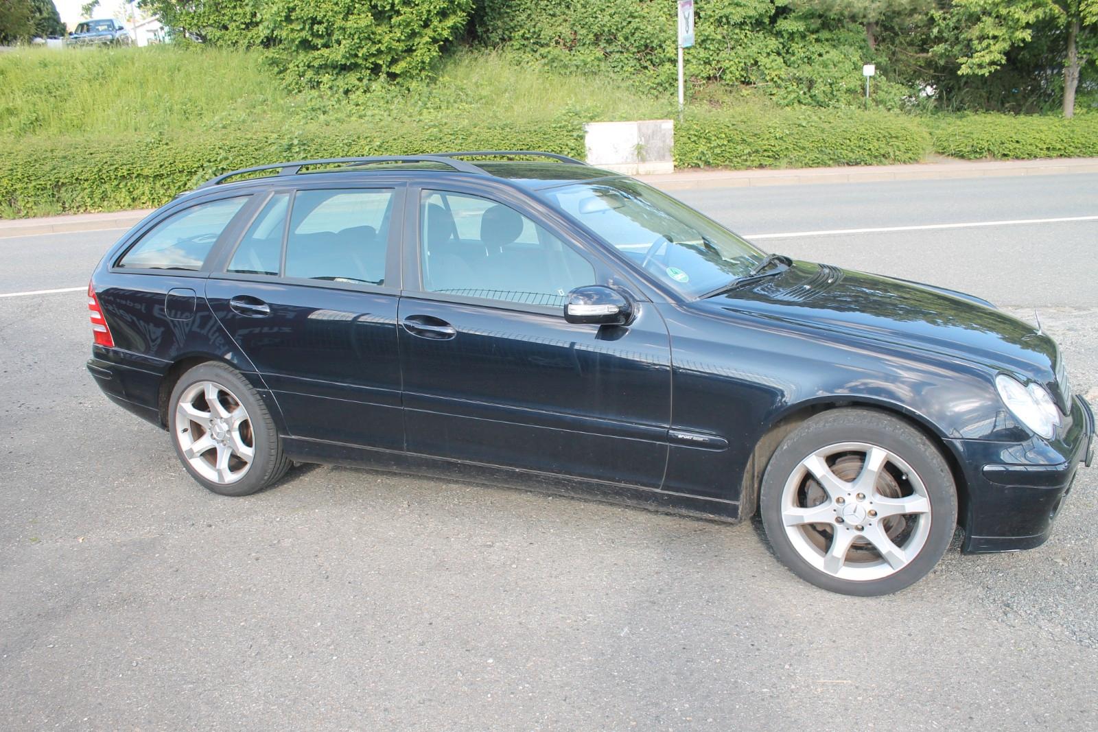 Mercedes-Benz C180 2006 — photo 10