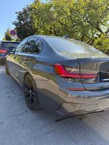 BMW 330d M Sport Automatik M Sport - BMW 330 in Mainz