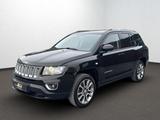Jeep Compass 2.4 Aut. Limited 4x4 Leder R.-Kamera AHK - Jeep Compass mit Benzin-Antrieb: Allradantrieb, Geländewagen, Automatik, 2.4