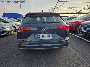 Volkswagen Golf - 5