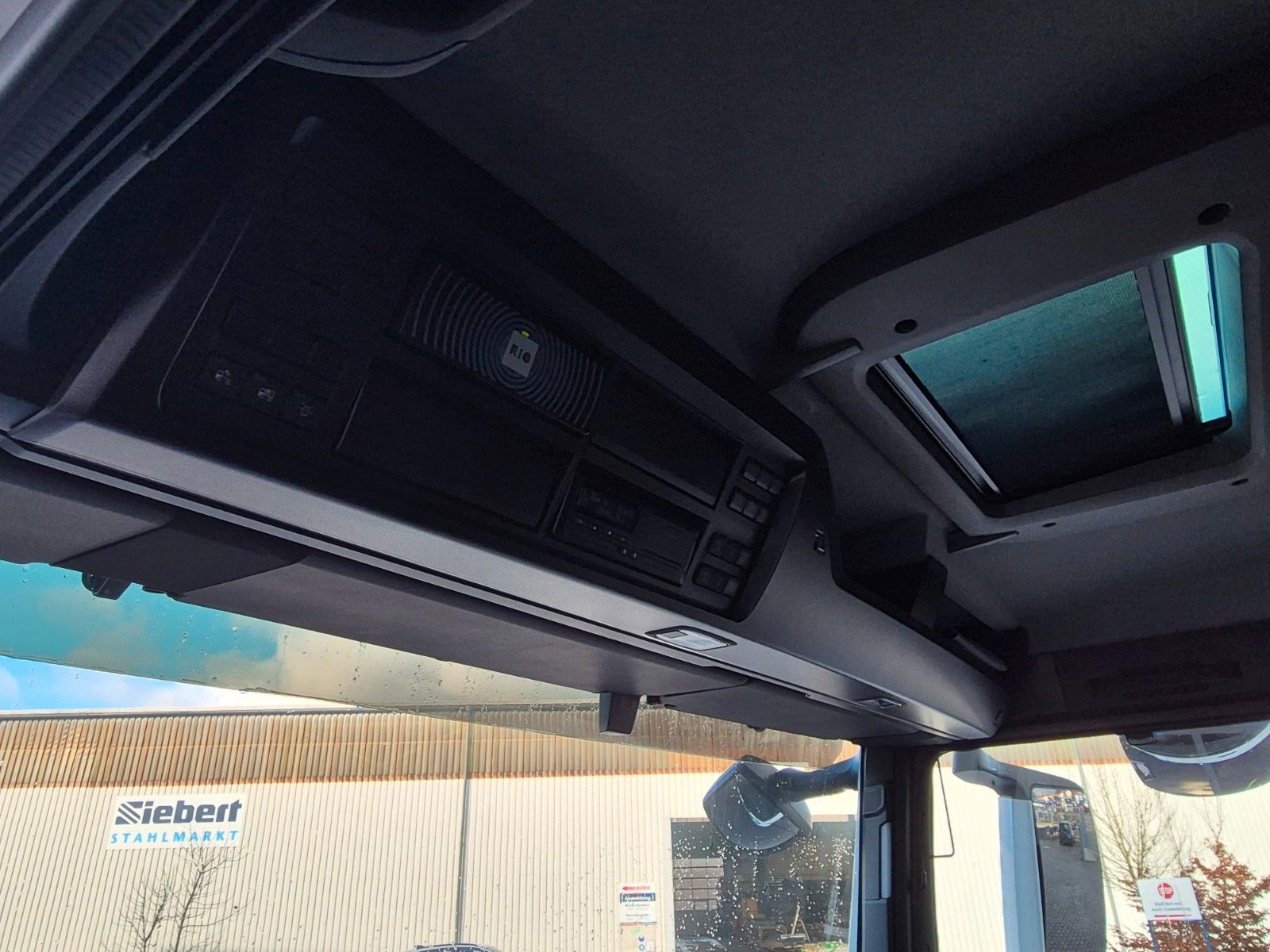 Fahrzeugabbildung MAN TGS 26.470 6x2-4 LL Baustoff Palfinger PK20.501L