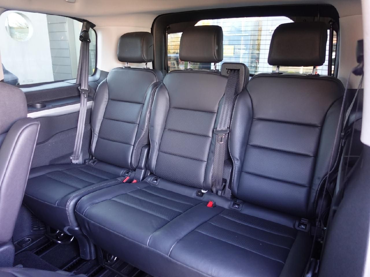 Fahrzeugabbildung Opel Zafira Life 2,0 7-Sitzer M Automatik