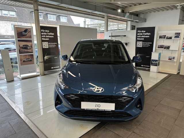 Hyundai i10 1.2 MT Comfort Plus*Navi*Klimaa.*PDC*Kamera
