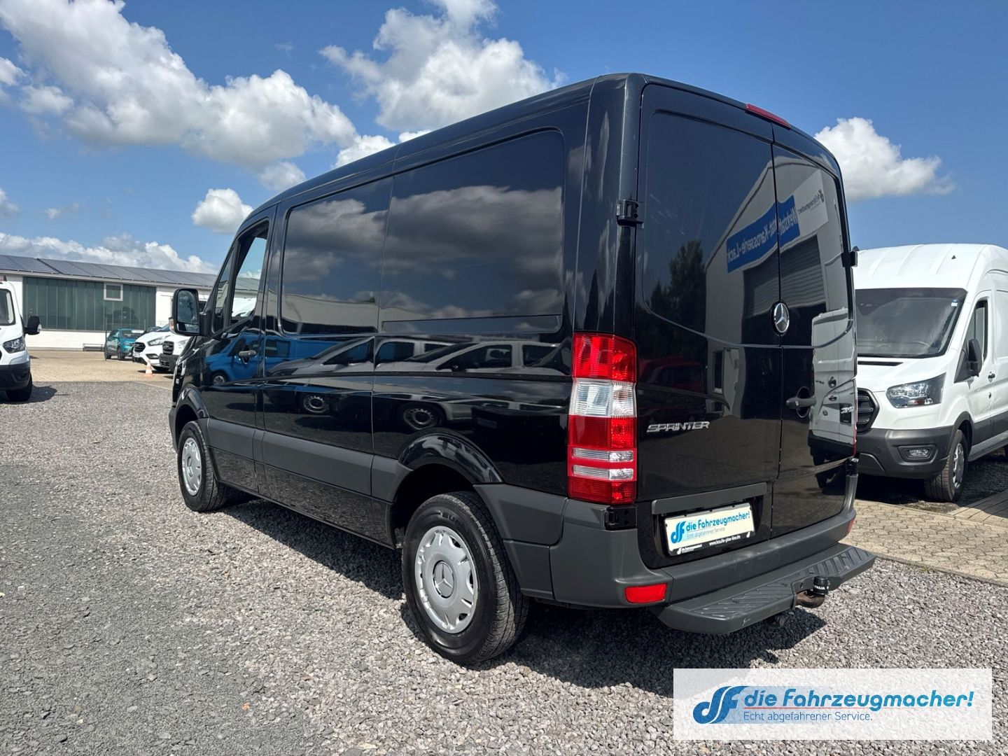 Fahrzeugabbildung Mercedes-Benz Sprinter II Kasten 211 CDI AHK el.SP Spieg. behe